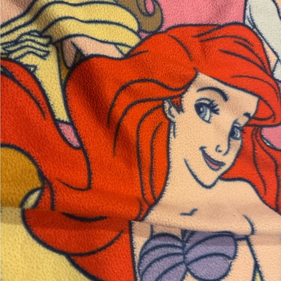 Disney Princesses Vintage Plush Blanket Cinderella Belle Ariel In EUC 42W X 57L” - Picture 10 of 16